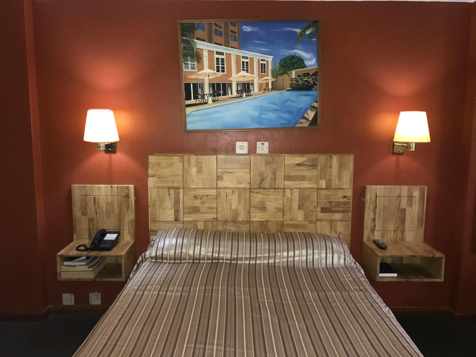Le Saint Georges Hotel بورت لويس المظهر الخارجي الصورة